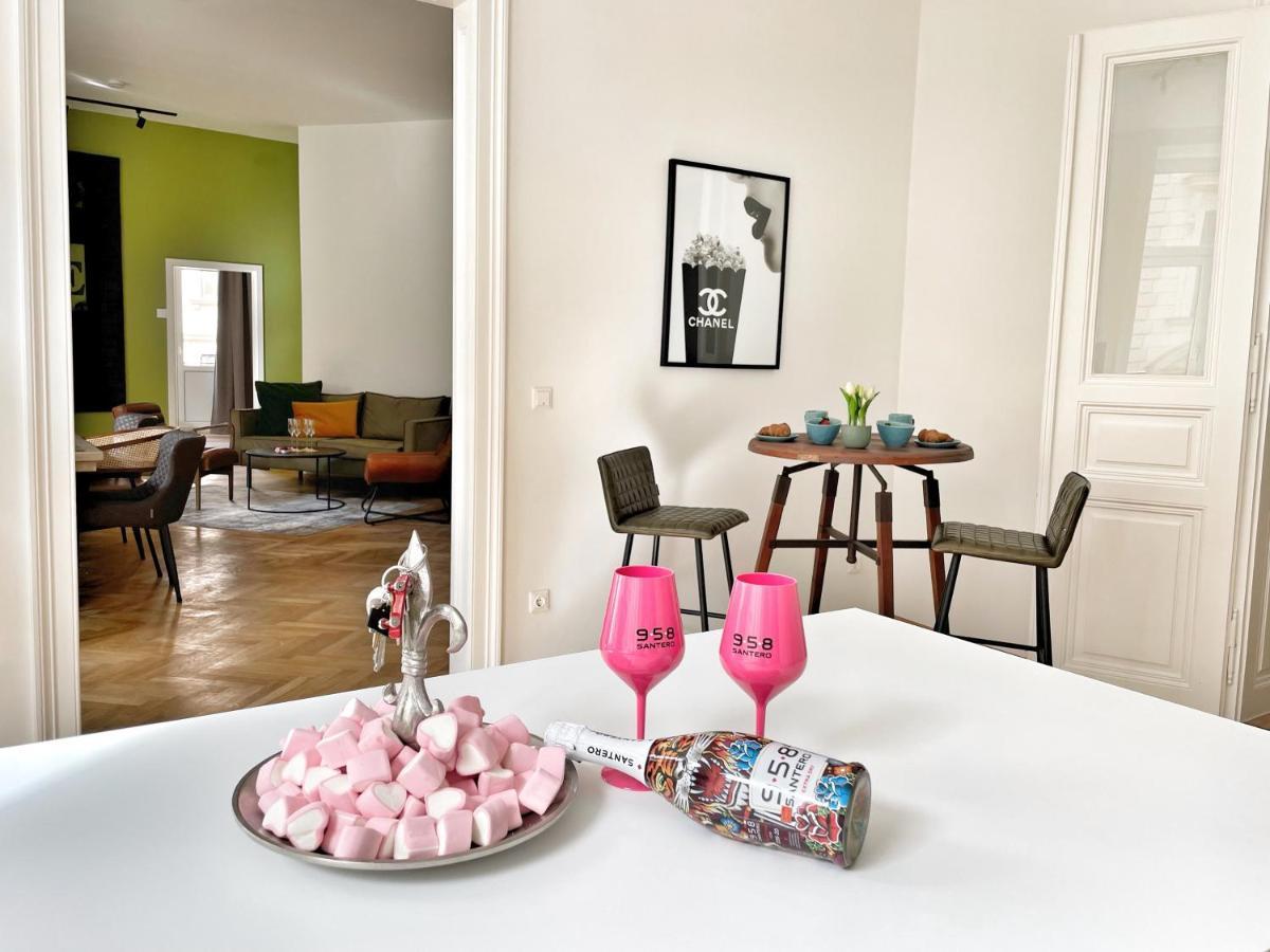 Loft2Be, Vienna City Loft For 8 Esterno foto
