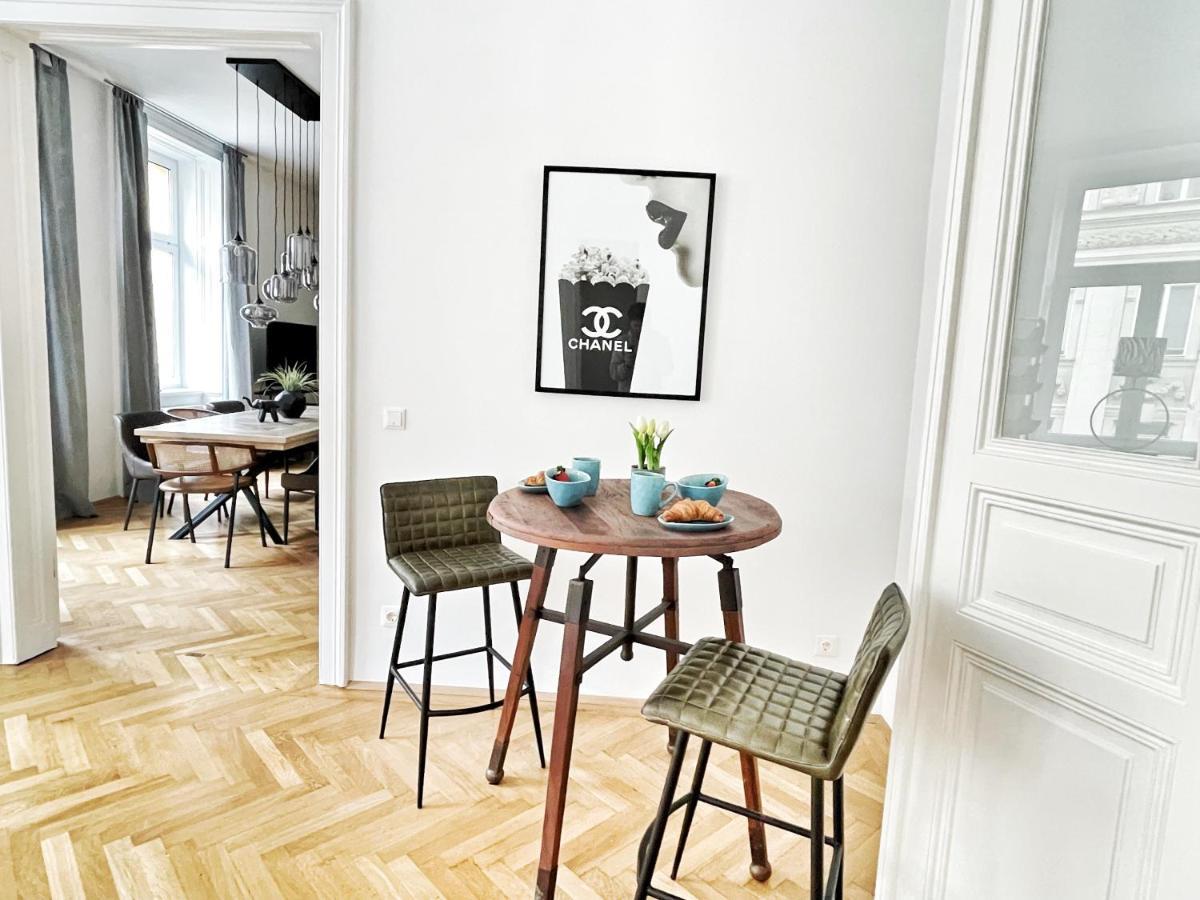 Loft2Be, Vienna City Loft For 8 Esterno foto
