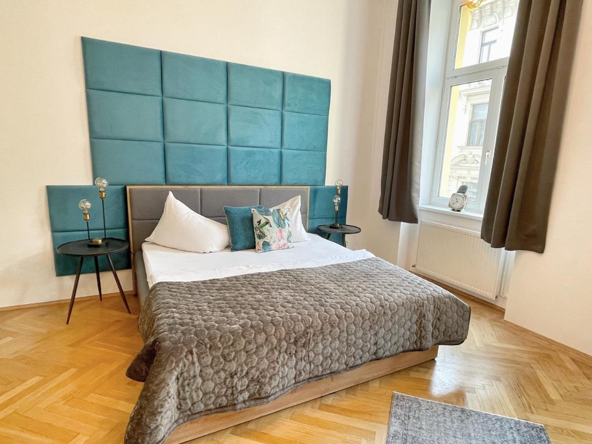 Loft2Be, Vienna City Loft For 8 Esterno foto