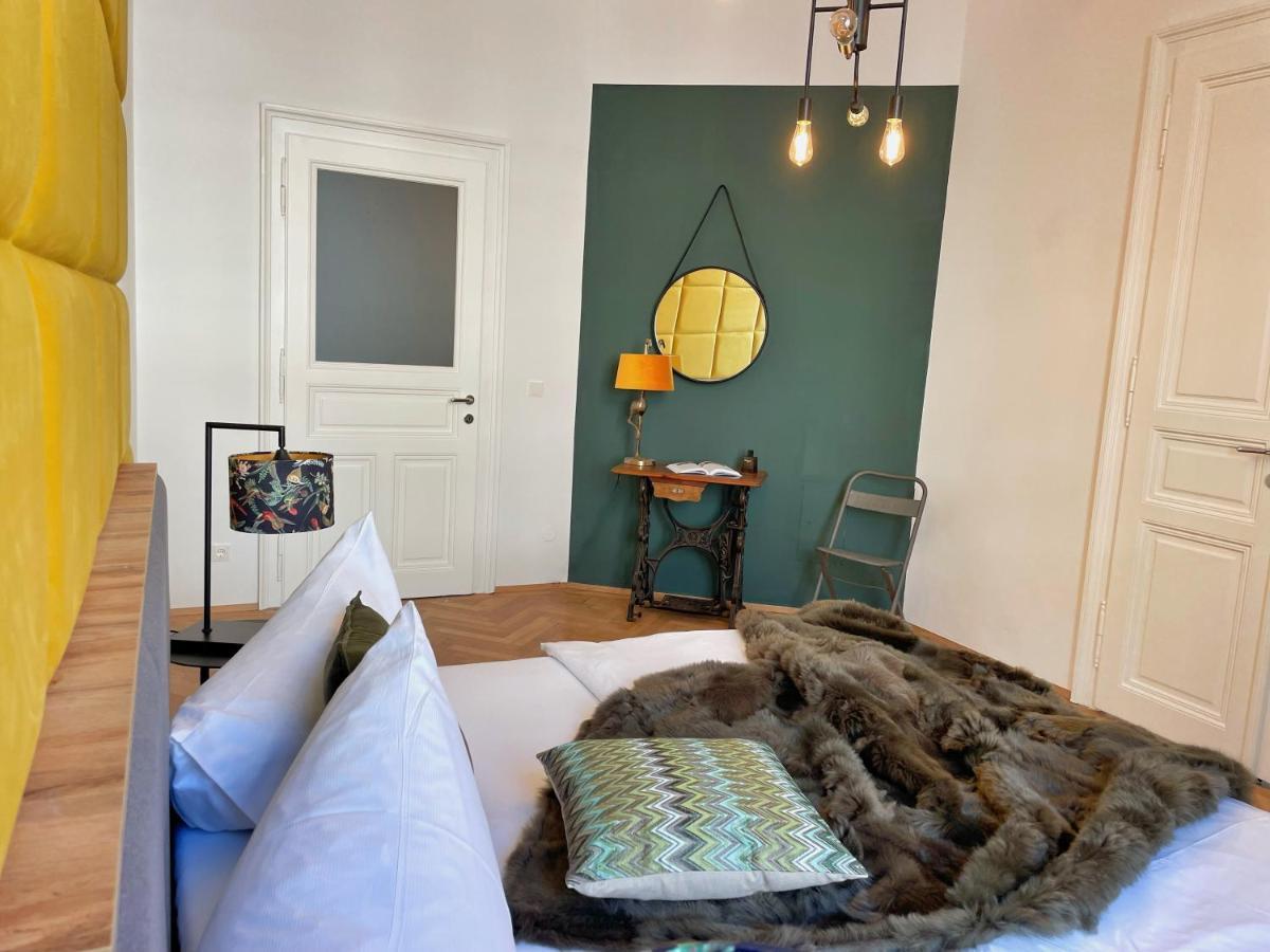 Loft2Be, Vienna City Loft For 8 Esterno foto